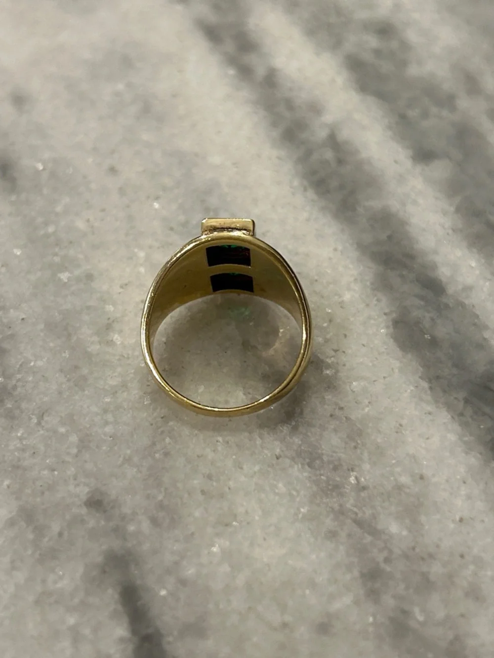 Gold Plated Bezel Green Emerald-like Stone Ring sz 7